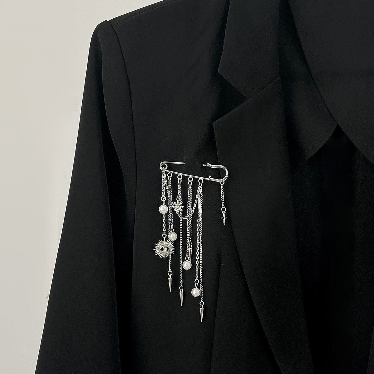 Women Formal Wear With Jeans - Imitation Pearl Brooch Elegant Rivet Brooch