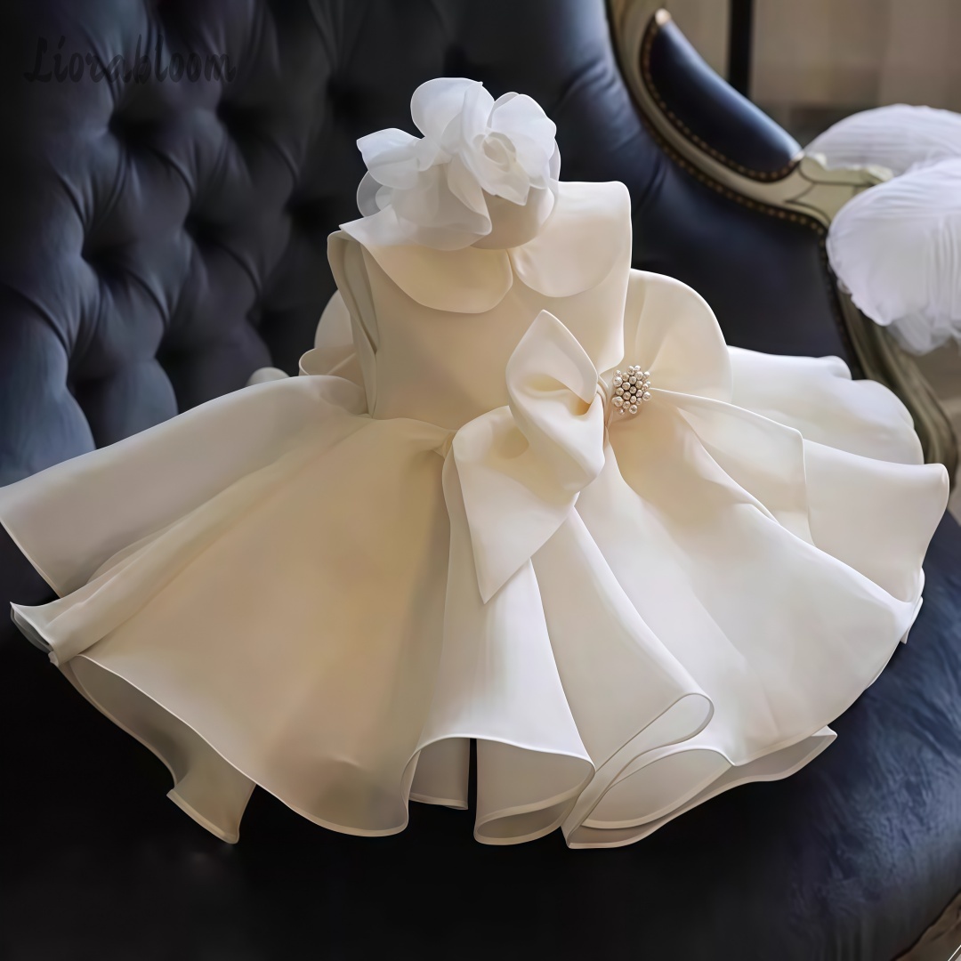 White Pearl Embellished Dress  - Women'S Formal Wear For Girls recension och pris