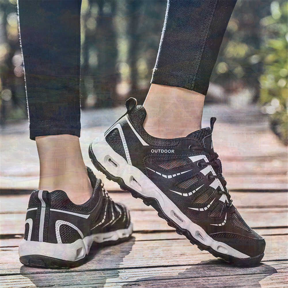 Sumer Round Tip Silver Sneaker - Women'S Formal Wear For Girls recension och pris